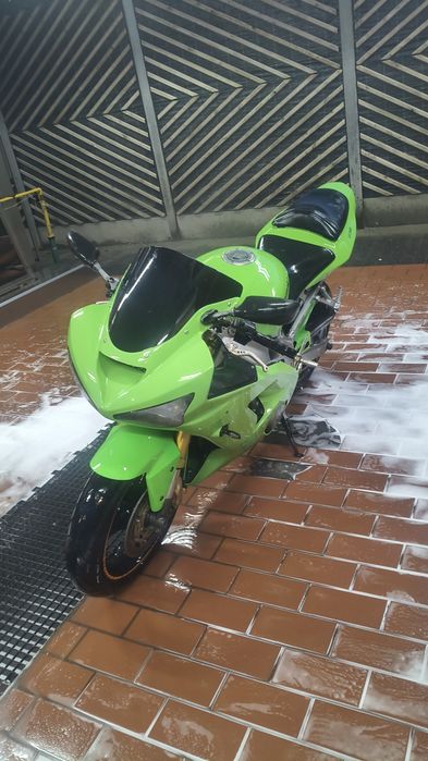 Kawasaki Zx6r 636