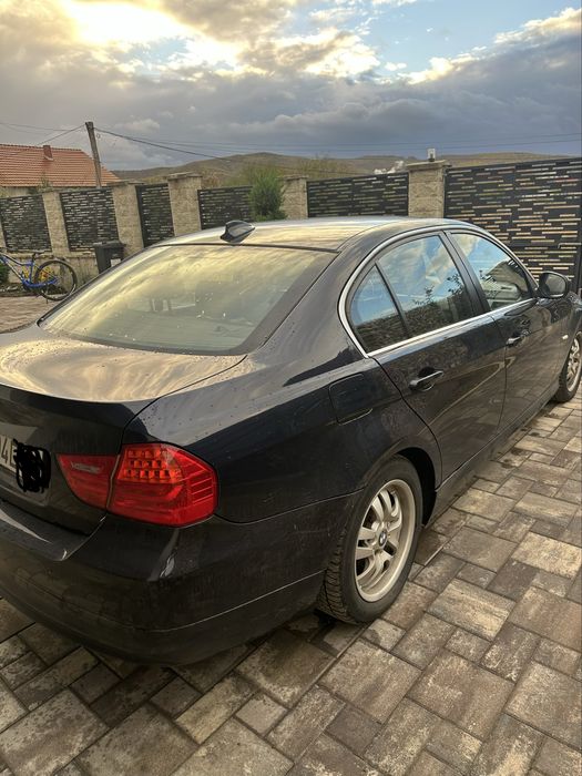 BMW Seria 3 2009 — imagine 2