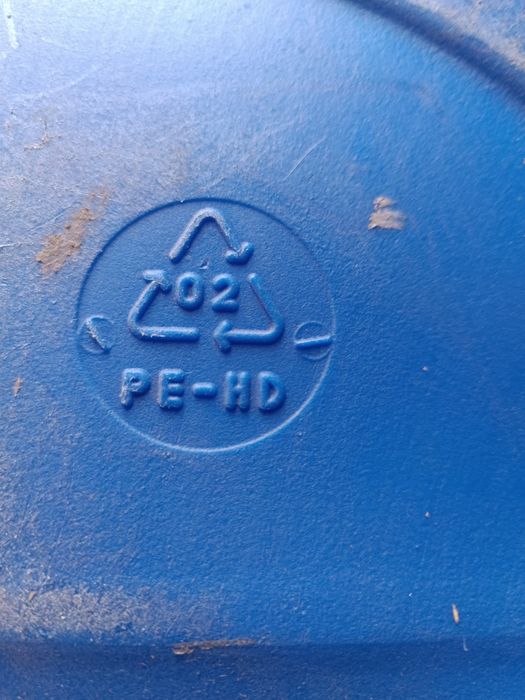 Пластиковые бочки