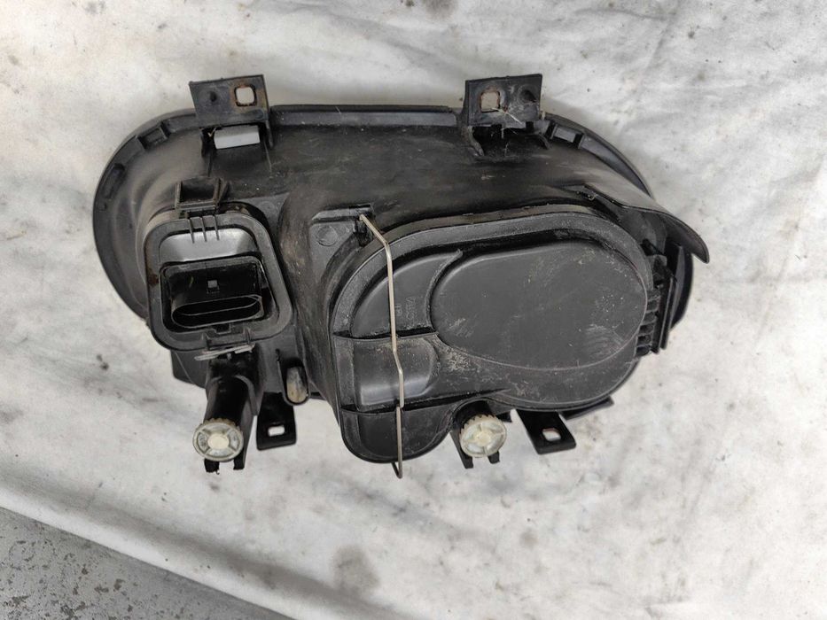 Фар за   Vw Golf 4