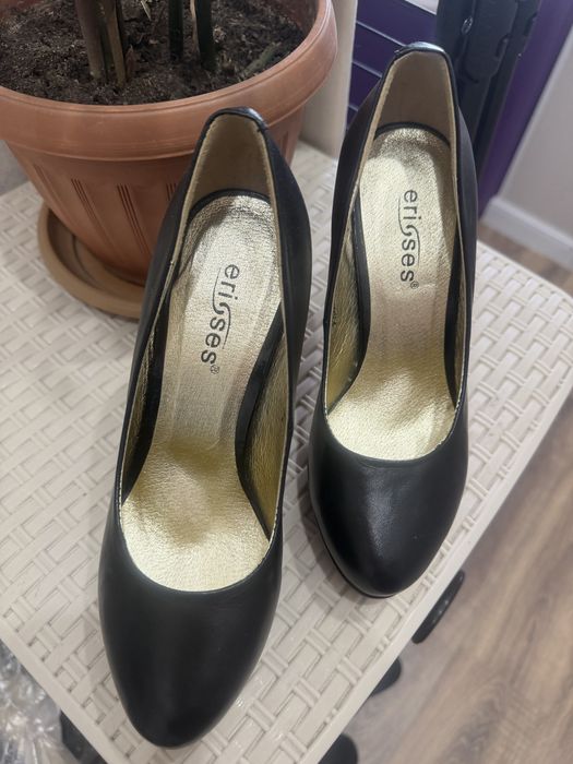 Туфли кожанные 34 р