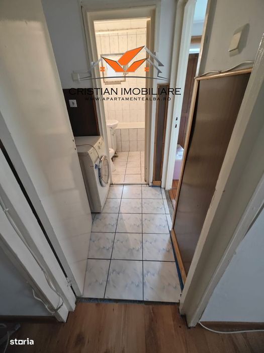 Apartament 3 camere, etaj 1, Cetate!