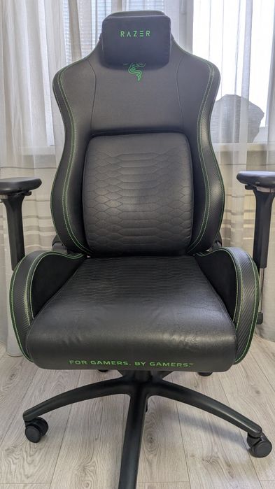 Игровое кресло Razer Iskur XL