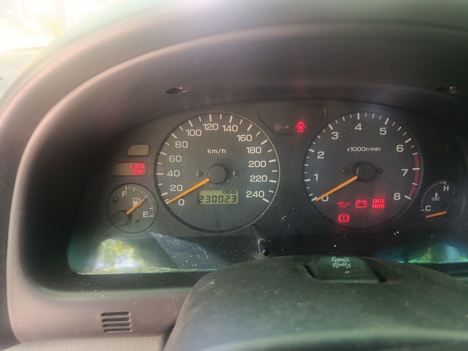 Subaru forester 1999 2t 170кс