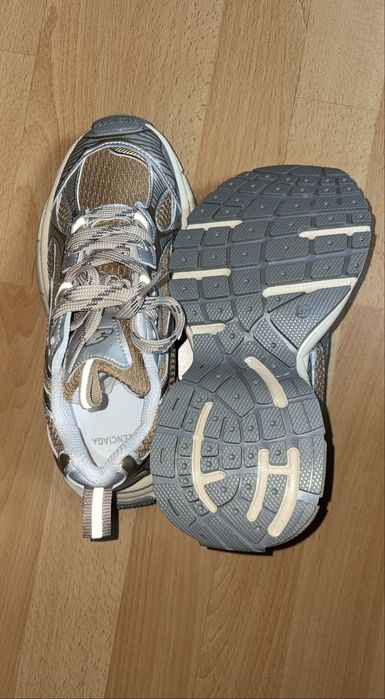 Balenciaga track 2