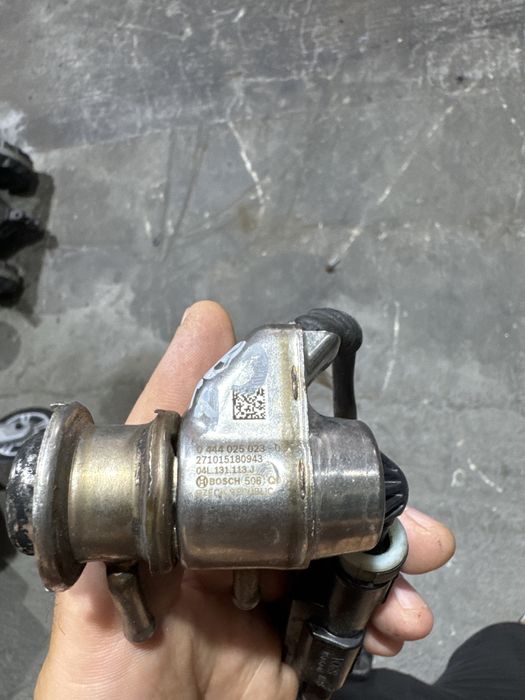 Injector Adblue Audi A4/A5 2.0 tdi Cod 04L131113J