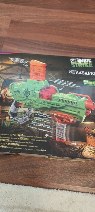 Nerf zombie Strike!