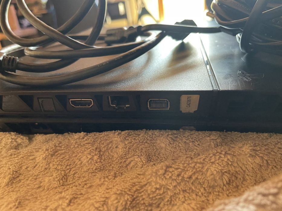 Playstation 4 с джойстик