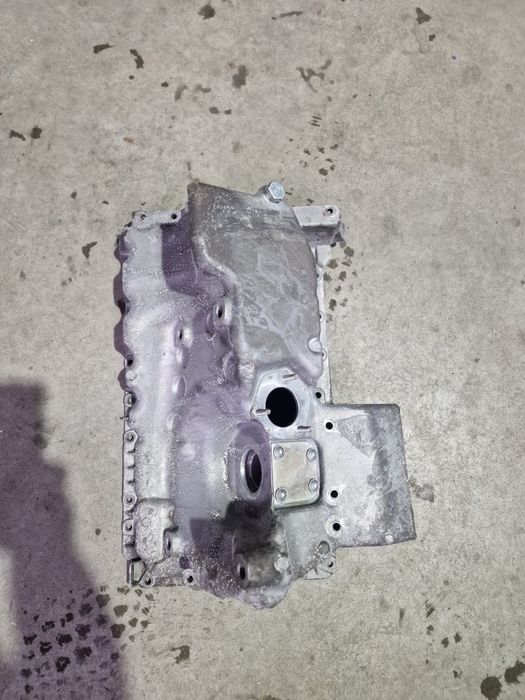 Baie ulei bmw x i f22 f20 f30 f32 f36 f25 f26 n20b20a 7601942