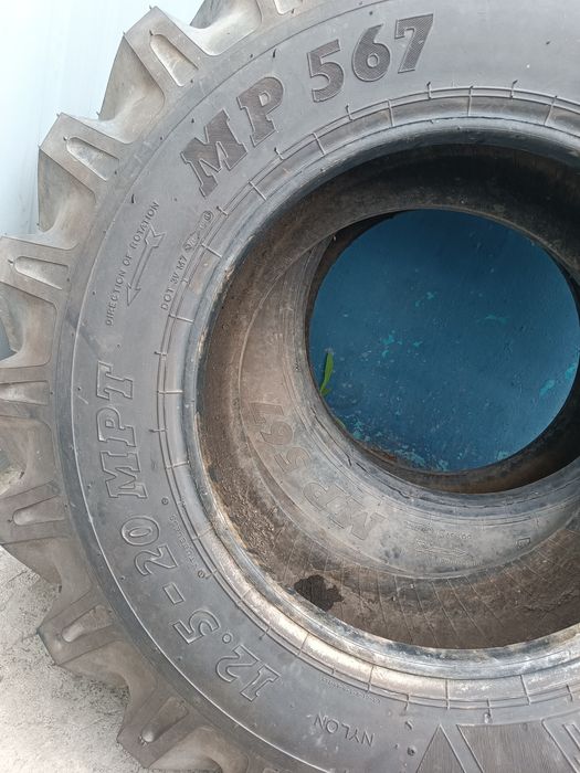 Продам шины.12.5-20