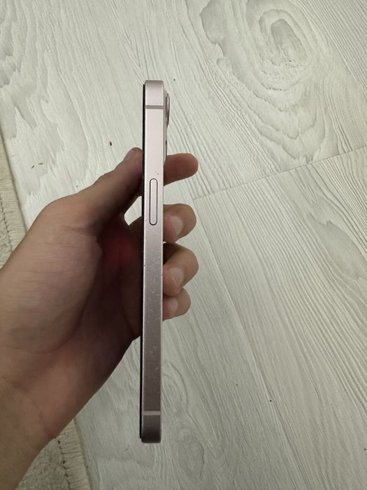 Iphone 13 qirilgan joyilar bor