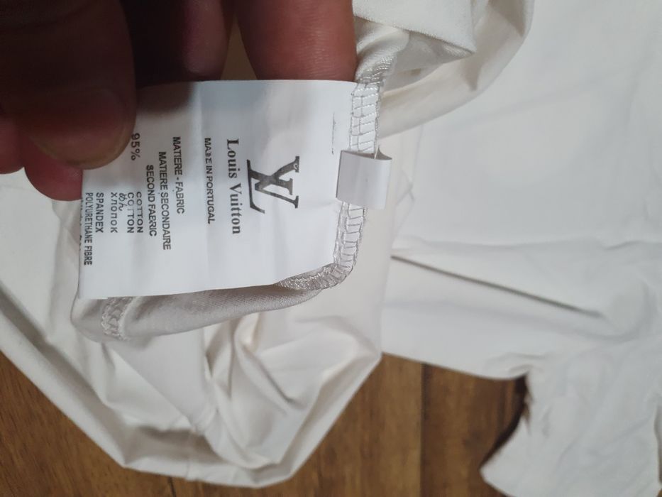 Vând tricou Louis vuitton
