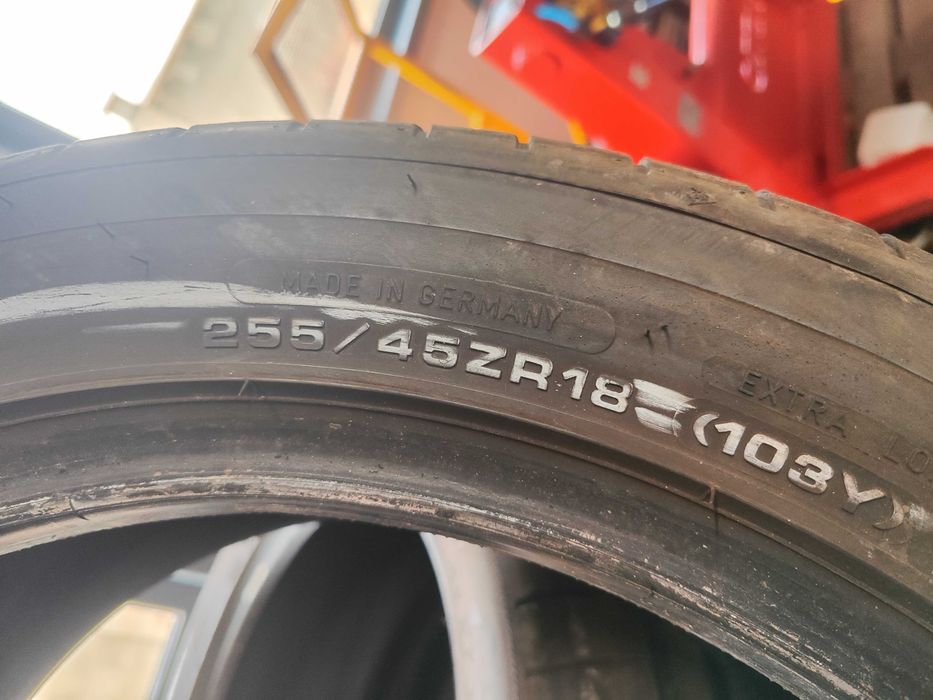 2бр.летни гуми 255/45/18 Dunlop