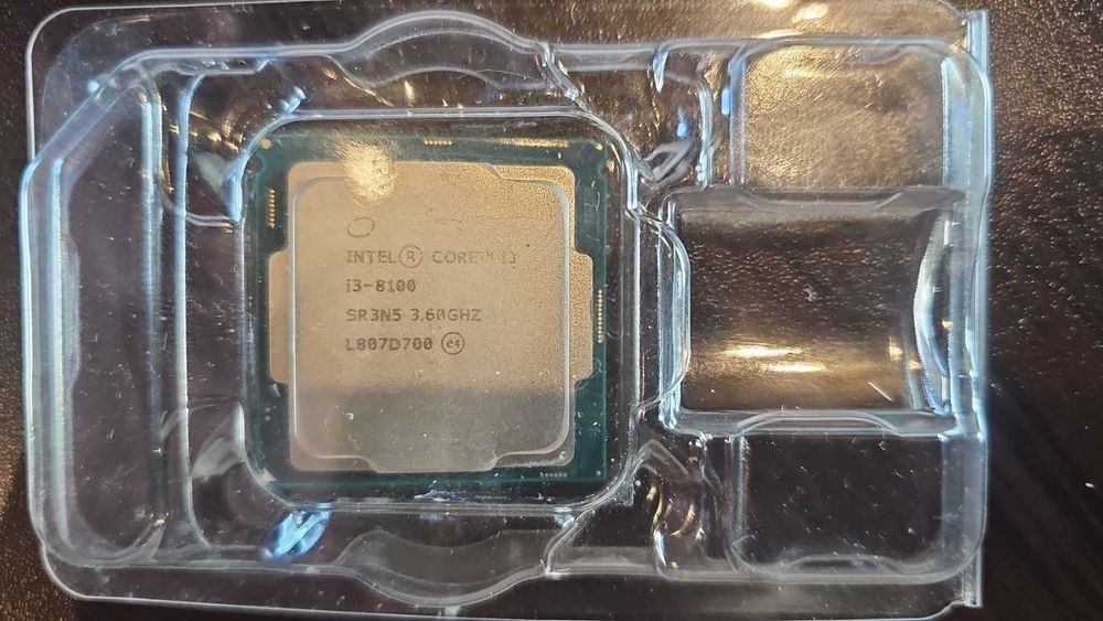 Процесор Intel i3-8100, socket 1151