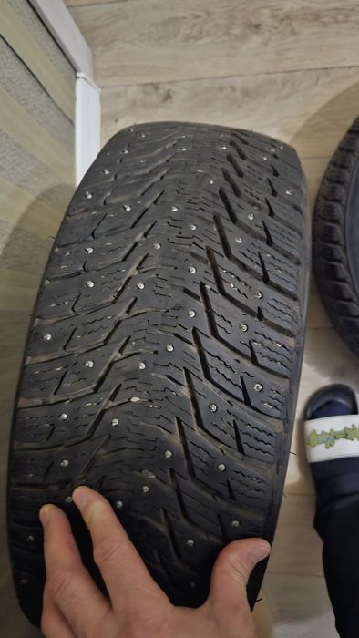 Продам зимние шины