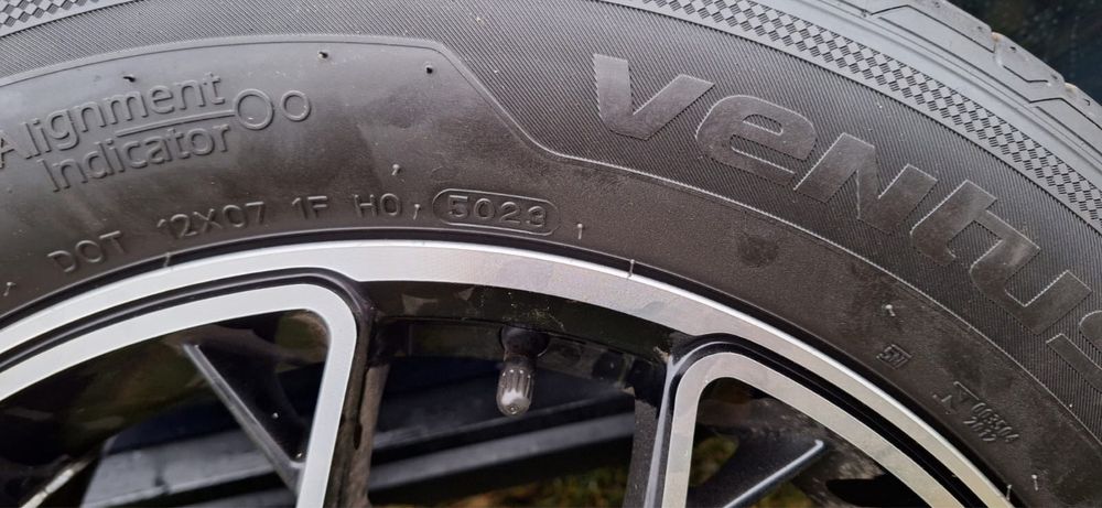 Vând Dacia duster prestige