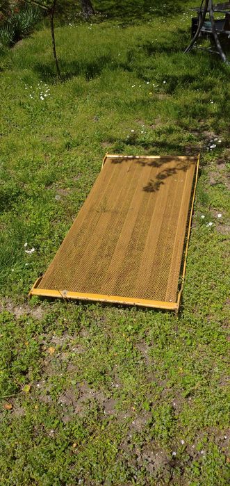 Пружина за легло