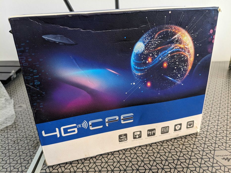 4G LTE Router Lan Port Wireless CPE Built-in 3000MAh Battery 300Mbps