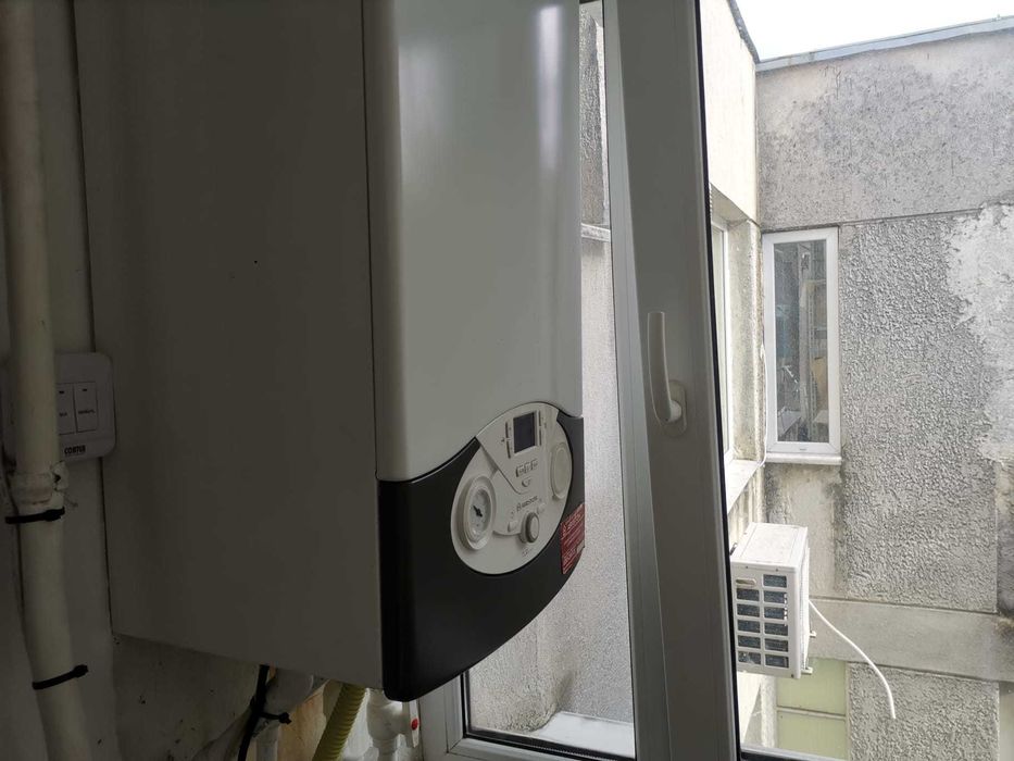 2 sau 3 camere decomandate in zona Piata Mica