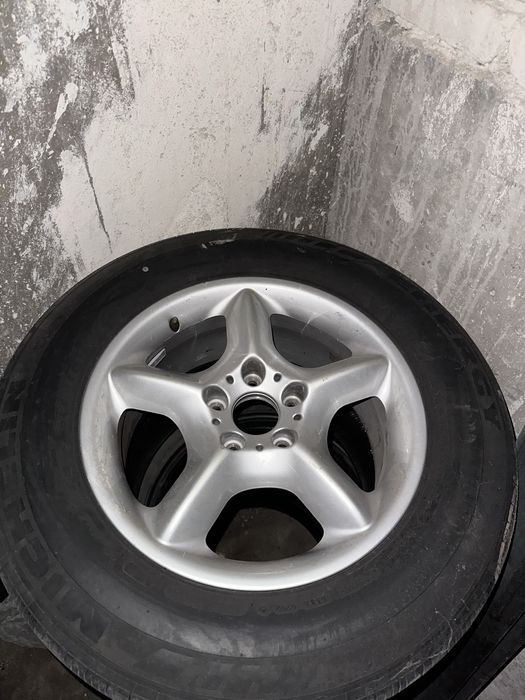 Резервна гума bmw x5 e53 17"