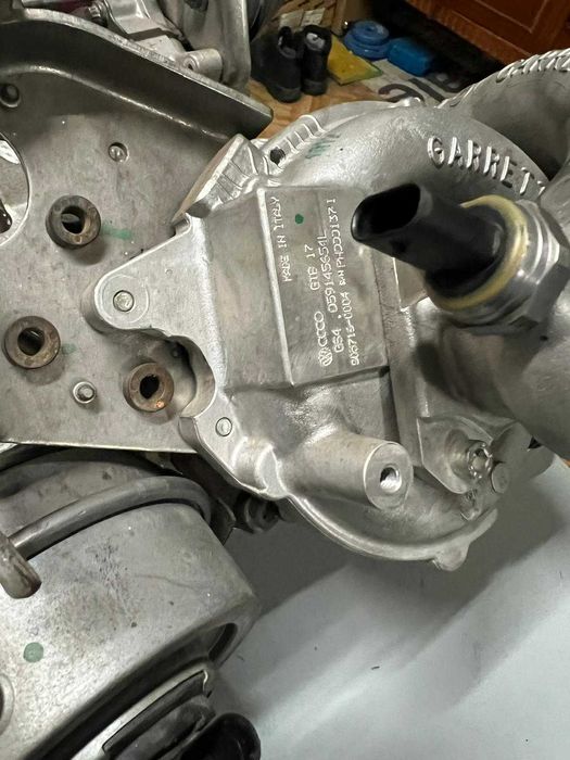 БиТурбо Турбина Audi BiTDI SQ5 A6 C7 A7 Q5 3.0TDI 313КС