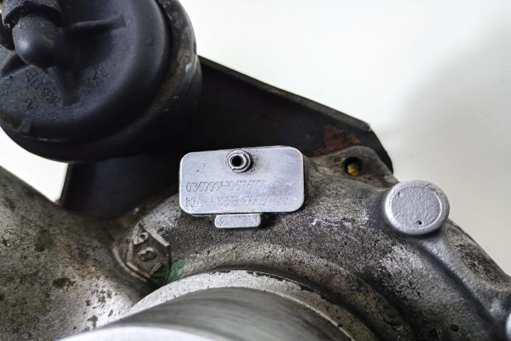 Turbina turbosuflanta 2.5 dci 036999H067677 Renault Master a 2-a gene