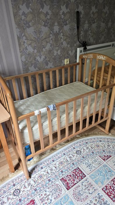 Продам детскую кровать. 4500