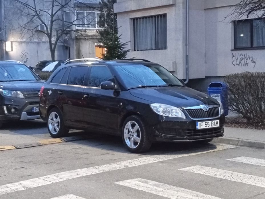 Vând Skoda Fabia 2012