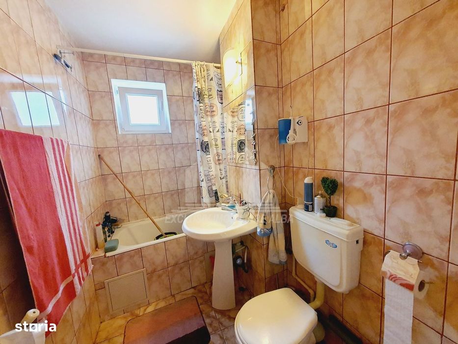 Apartament 4 camere | Scara interioara | 110 mp | Cetate