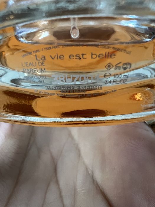 Parfum la vie este belle