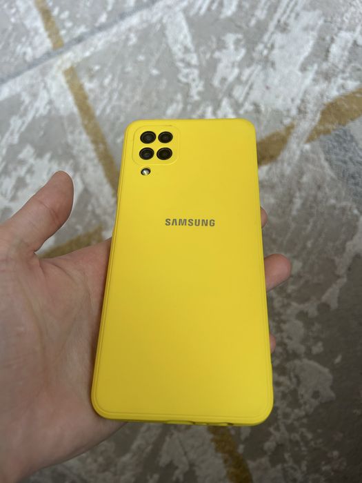 Продается galaxy a12 в хорошом состояний