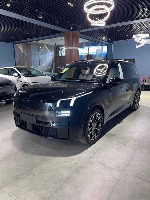 Lynk&Co 900 1.5T Ultra Qora Kafolat bilan