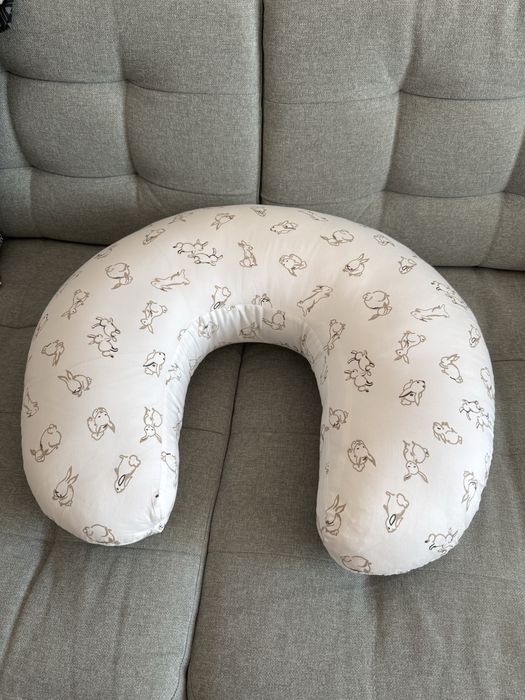 Perna de alaptat Len Ikea nefolosita + husa suplimentara