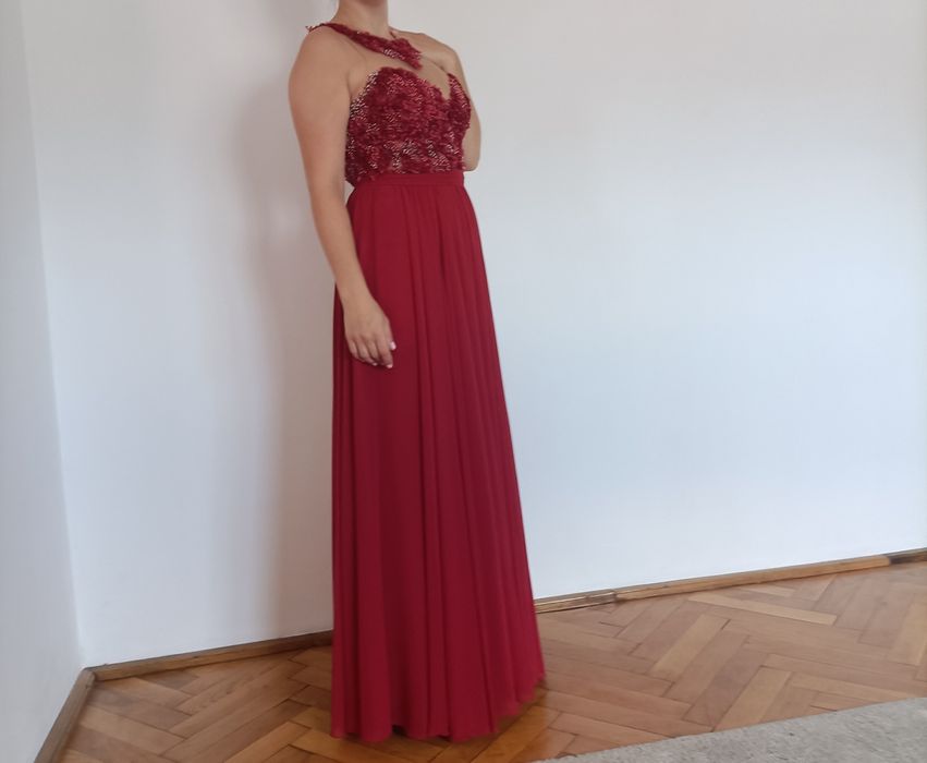Vând rochița model unicat