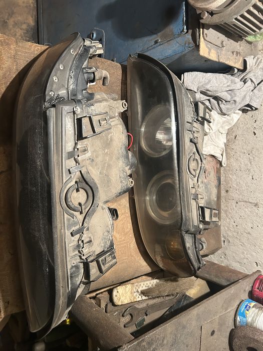 Продам оригинальные фары е39 рестайлинг