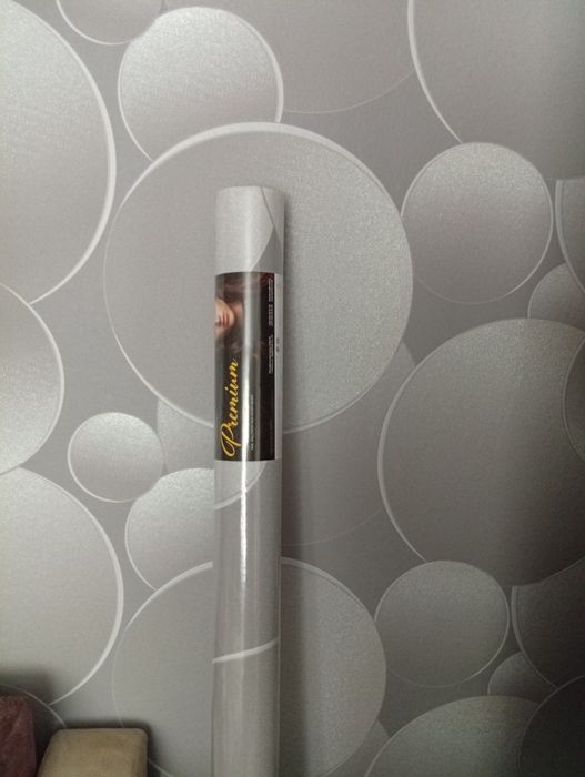 Продам рулон метровых обоев 5000 тг