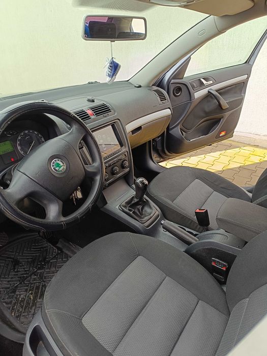 Skoda Octavia 2 benzină+GPL