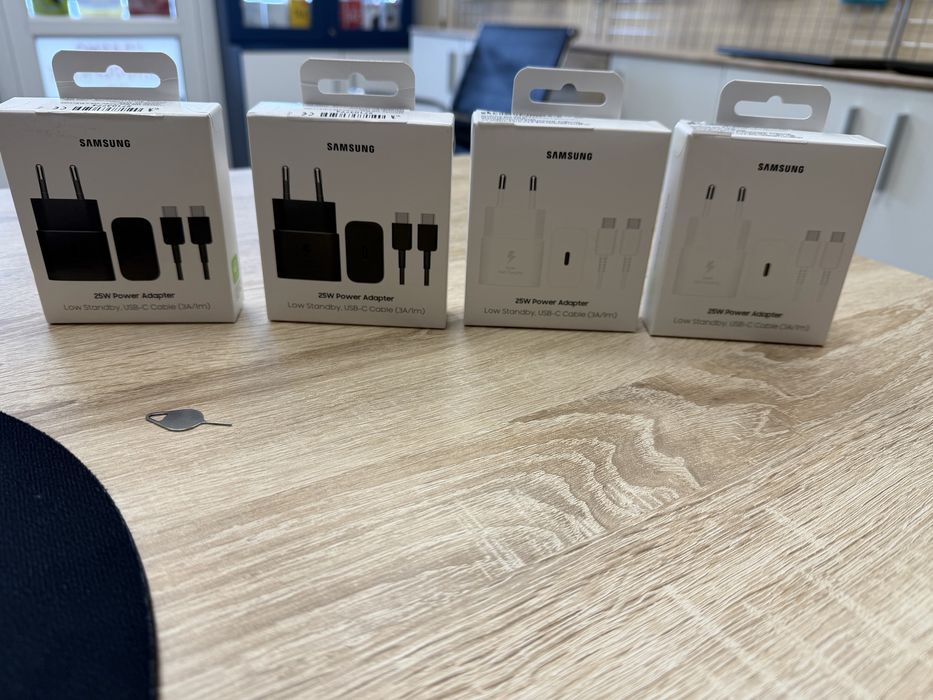 Оригинален бързозареждащ адаптор с кабел/ super fast adaptor 25W  with Cable Samsung