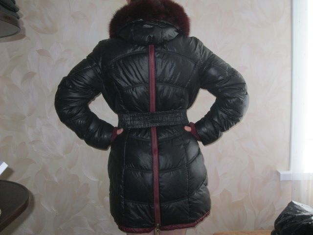 Продам пуховик женский