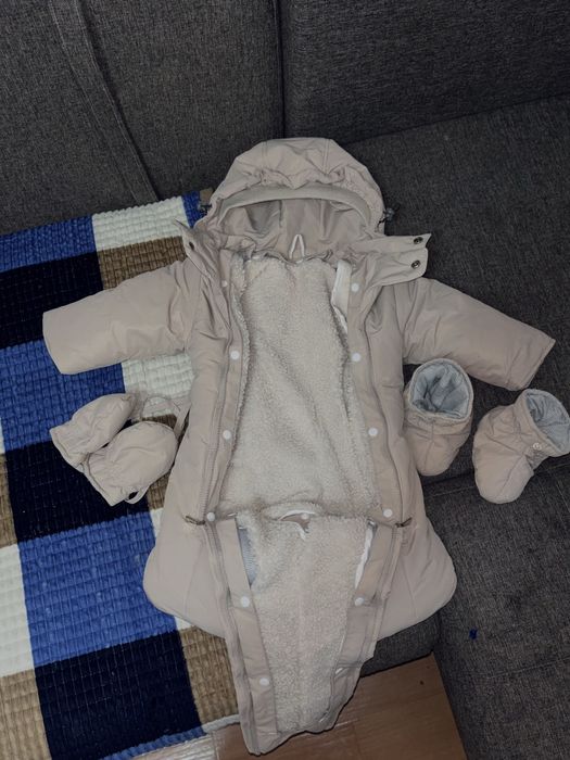 Продам Детский комбенизон зима