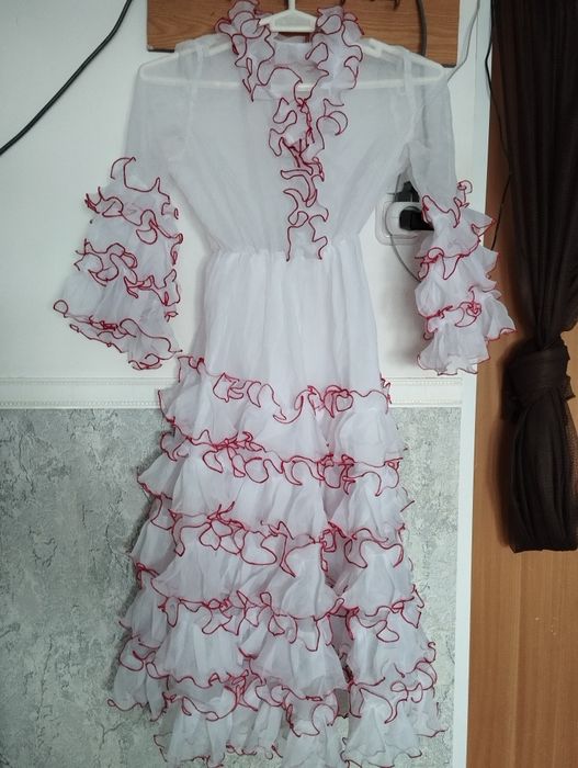 Национальный платья