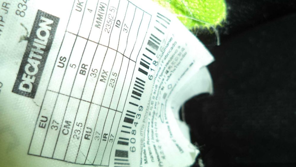 Продавам  почти нови детски боти - 37 номер