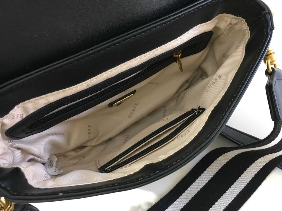 GUESS дамска чанта