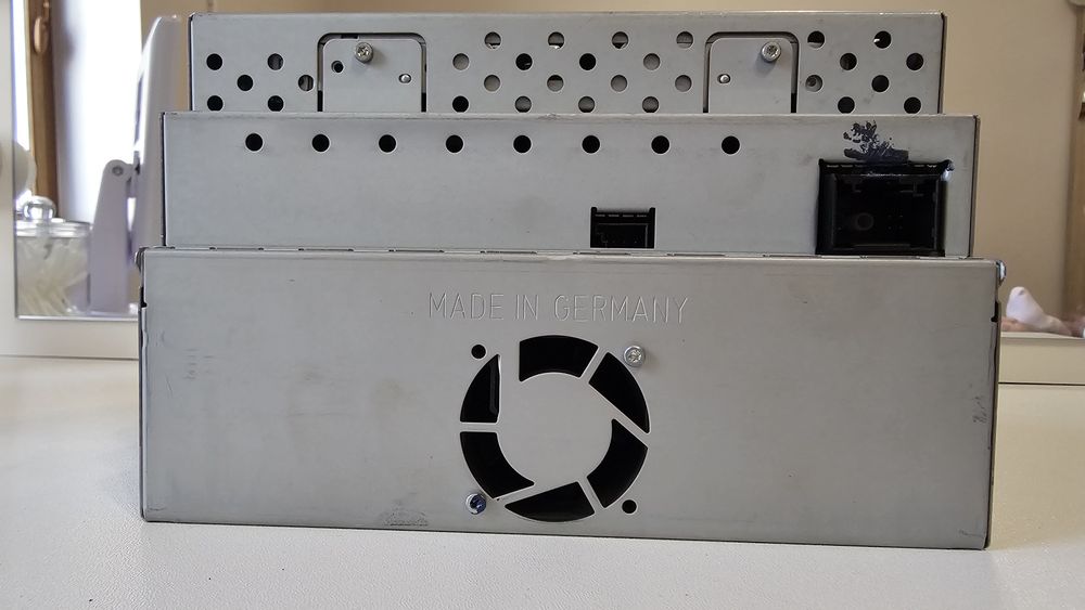 Мултимедия за Мерцедес W211