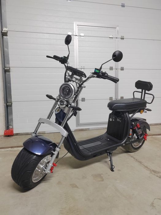 Scuter electric nou sigilat  la cutie