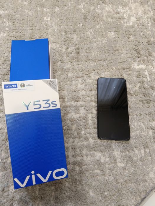 VIVO Y53s  8GB . 128GB
