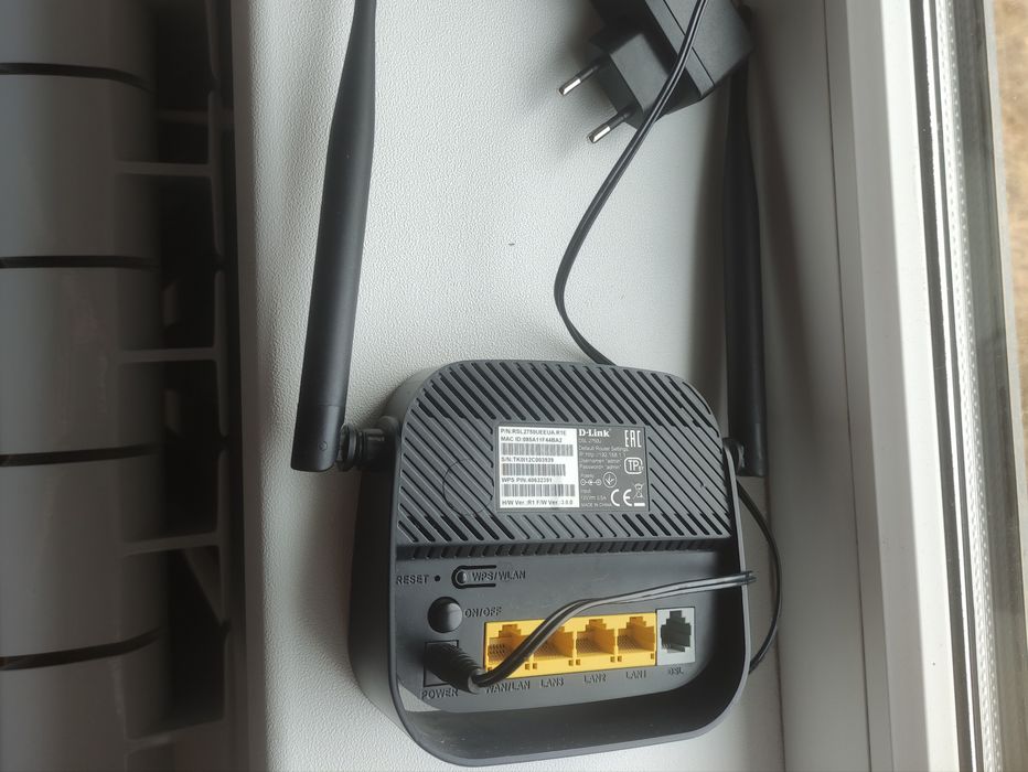 Модем D-Link DSL-2750U