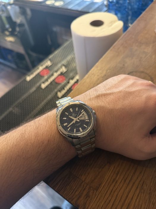 Casio EDIFICE  като нов Касио