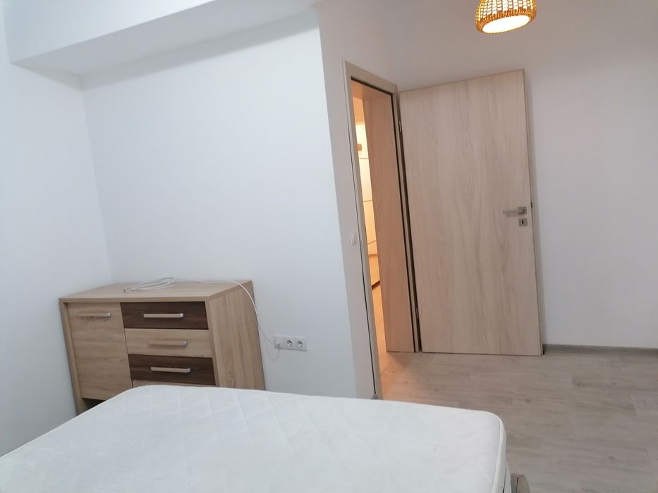 Inchiriez apartament 2 camere