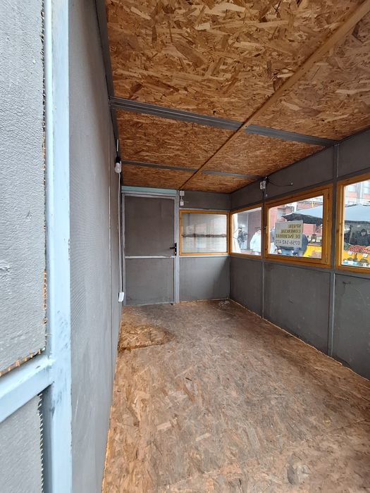 Casuta de lemn/ baraca/